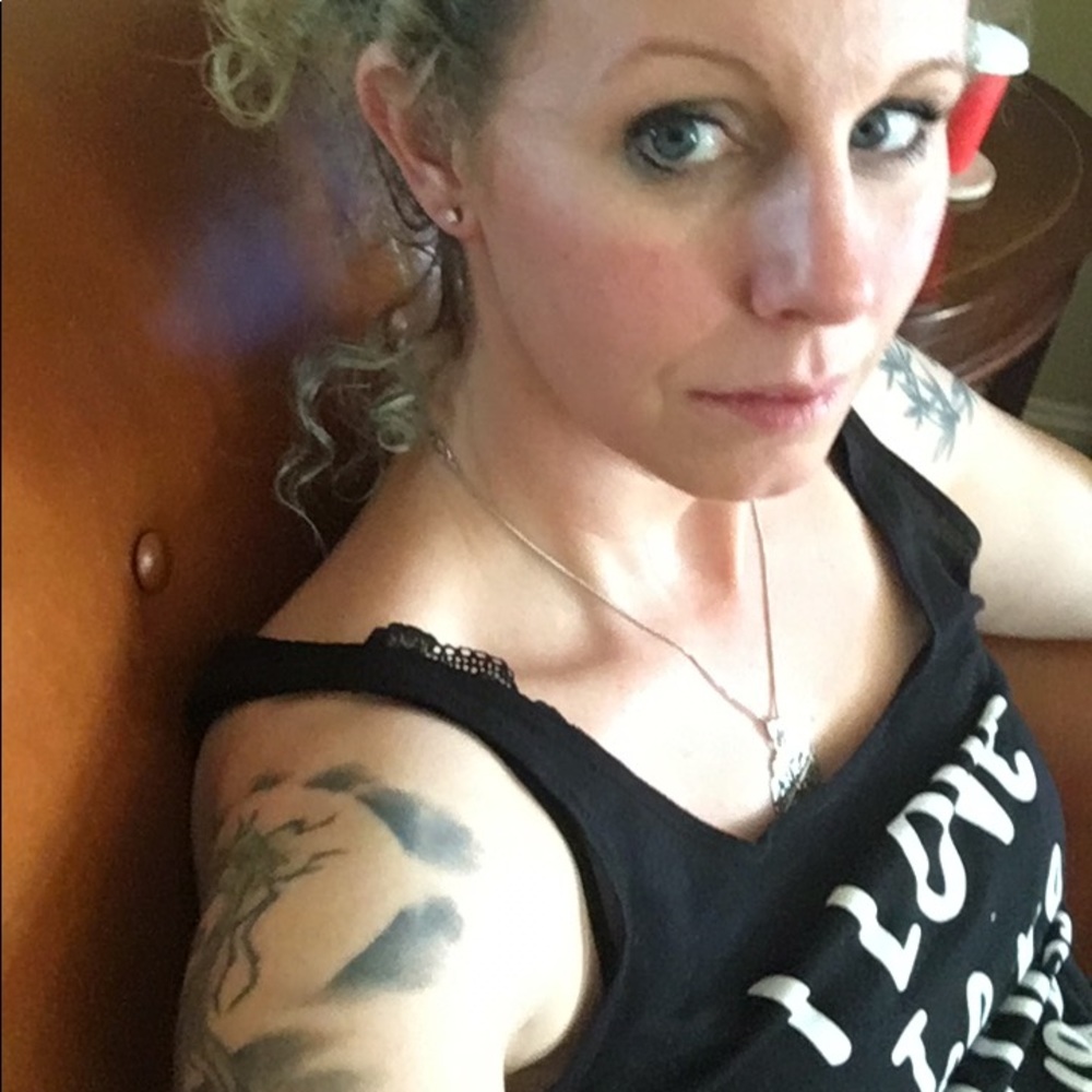 Meet your Posher, Amanda